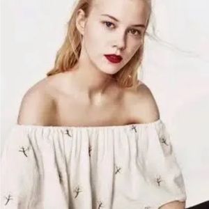 Zara off shoulder crop top embroidered flowers